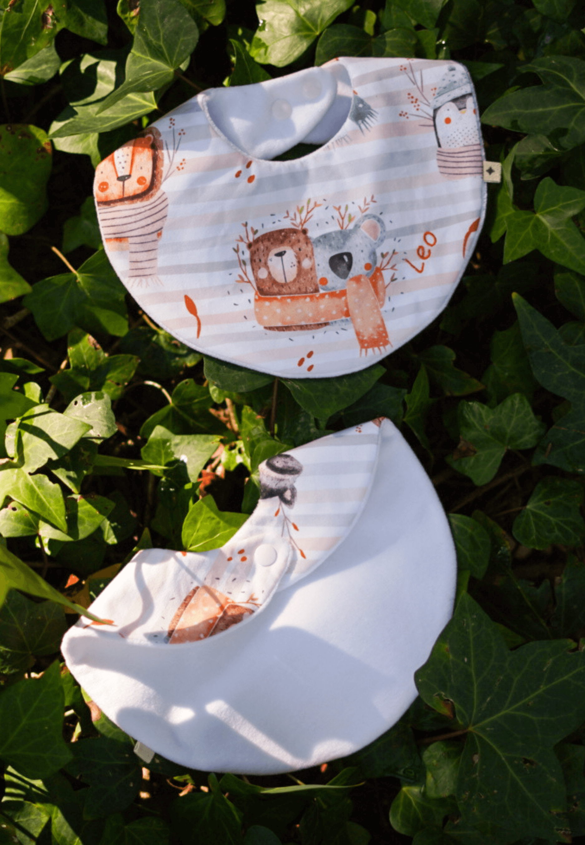 babero personalizado de oso y koala con nombre